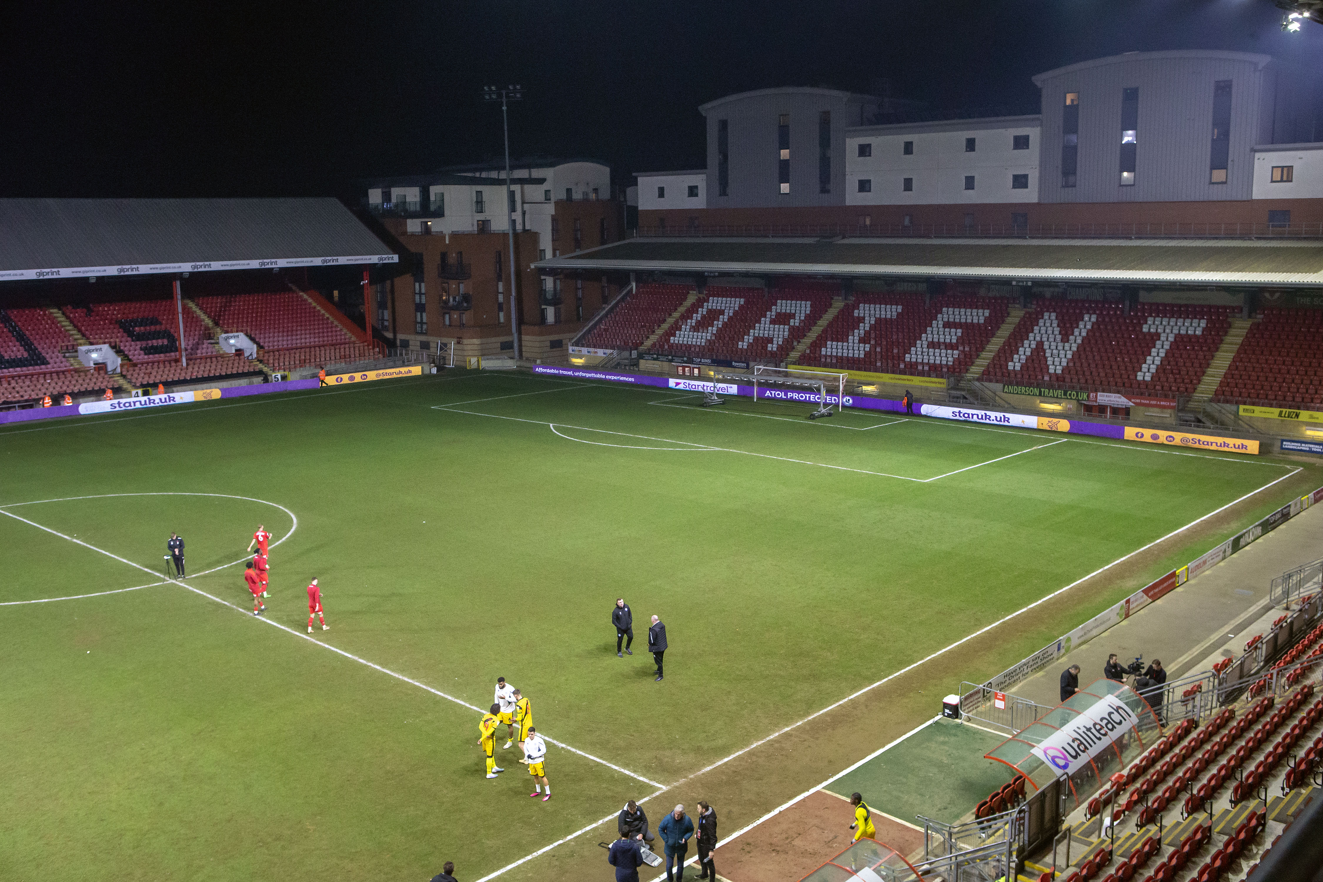 Star travel - Proud sponsors of Leyton Orient Football Club